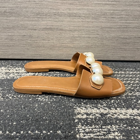 Zara sandals - Picture 2 of 3